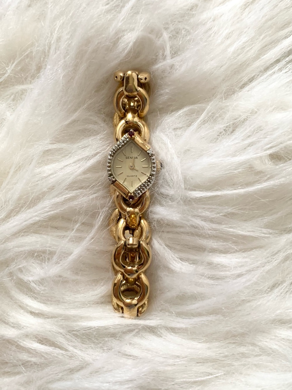 Vintage Geneva Goldtone Quartz Watch